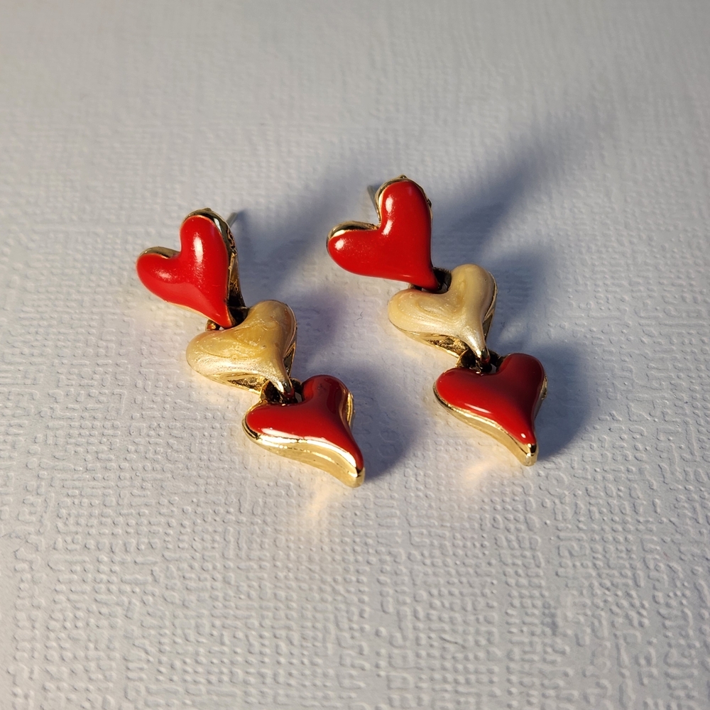 80's Nostaligia!!! VTG Acrylic Red & Gold Puffy Heart Drop Stud Earrings